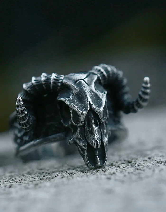 Techwear Ram Skull Ring