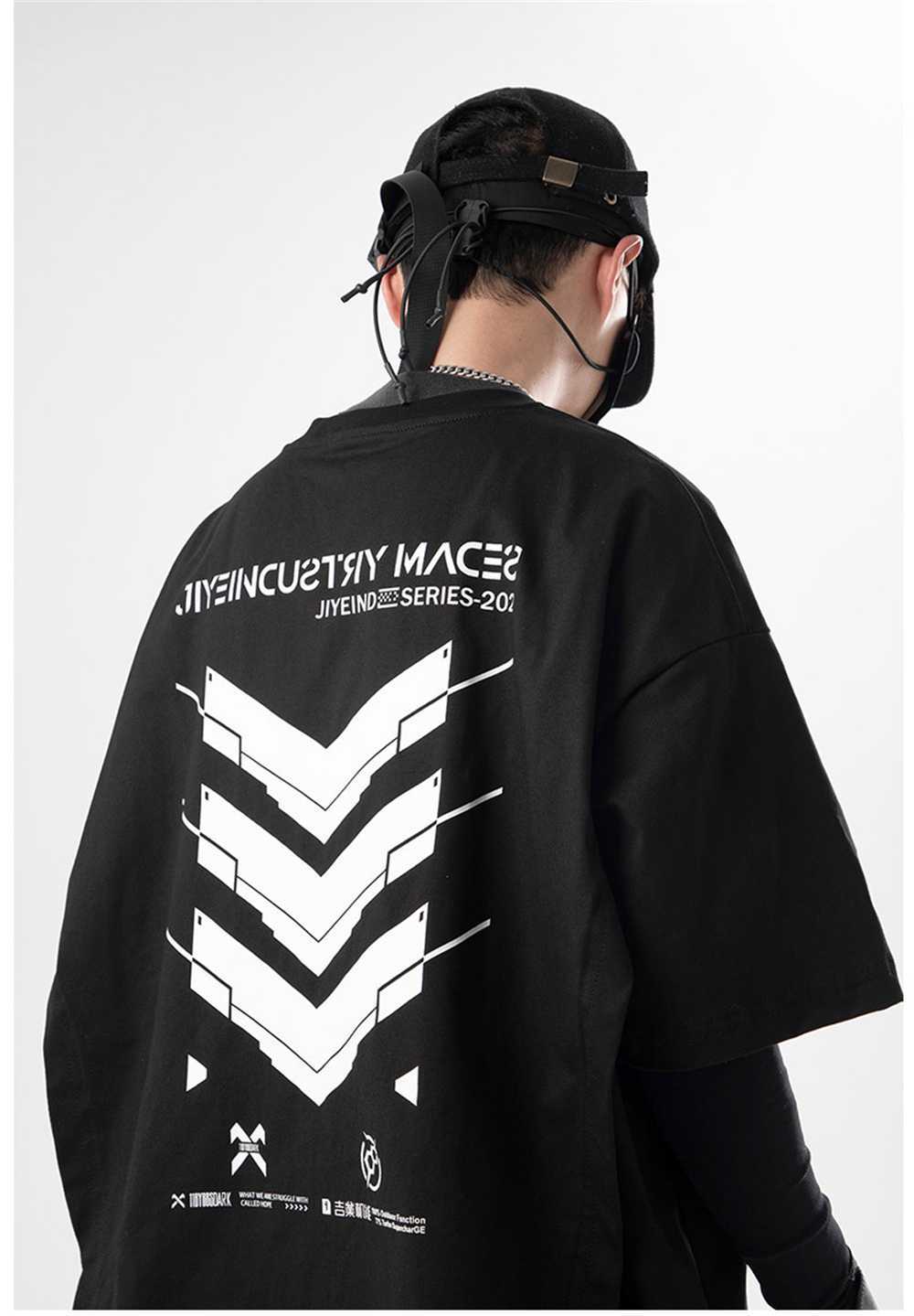 Techwear Cyberpunk Graphic Tee