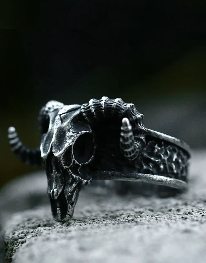 Techwear Ram Skull Ring