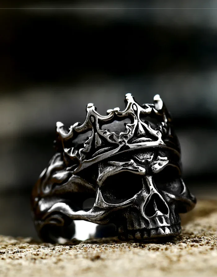 Techwear King Skull Ring