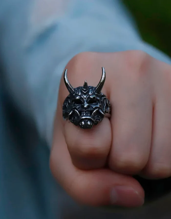 Techwear Oni Ring