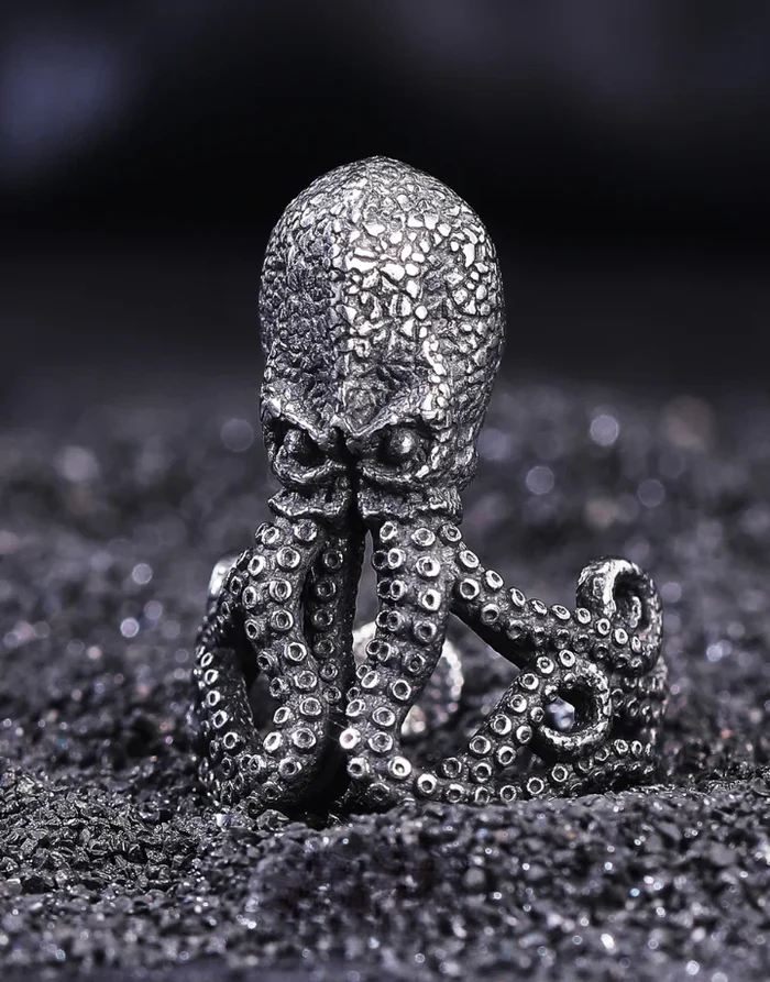 Techwear Octopus Ring