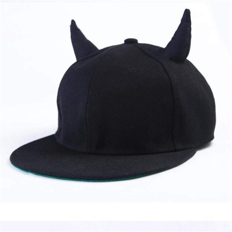 Baseball cap with horns
