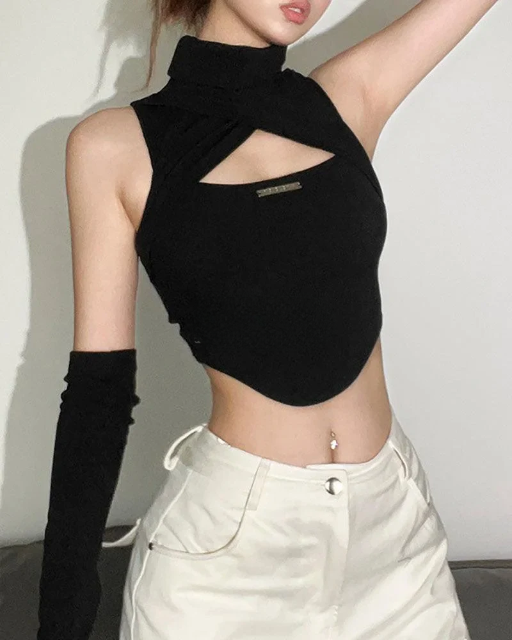 Techwear Hollow Out Crop Top