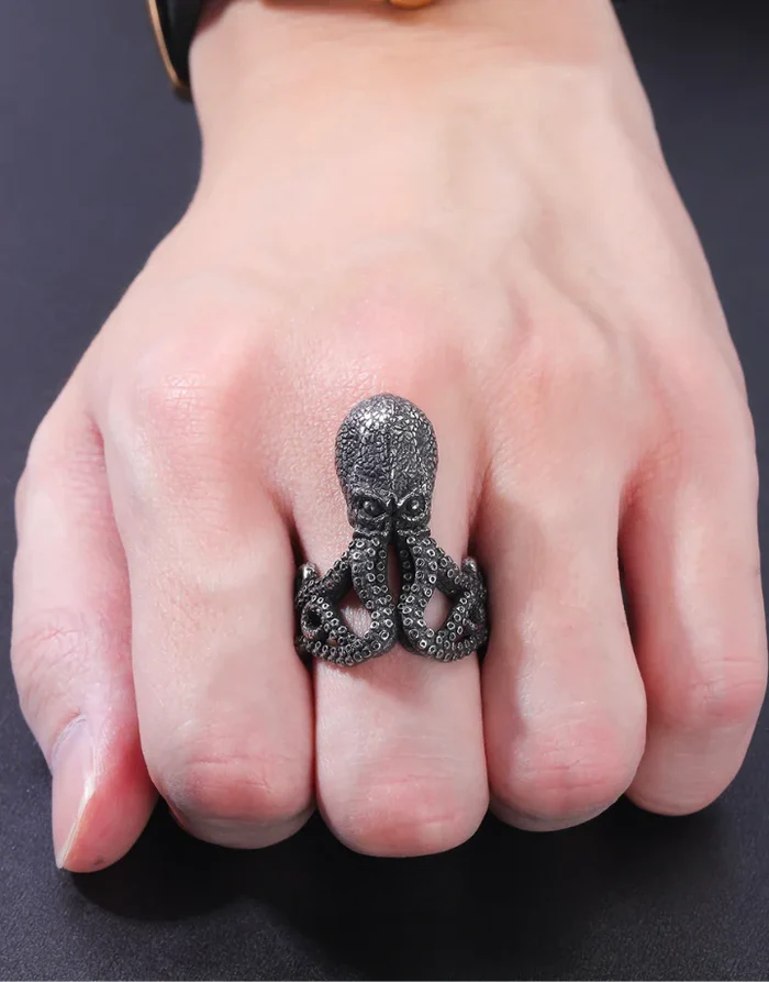 Techwear Octopus Ring