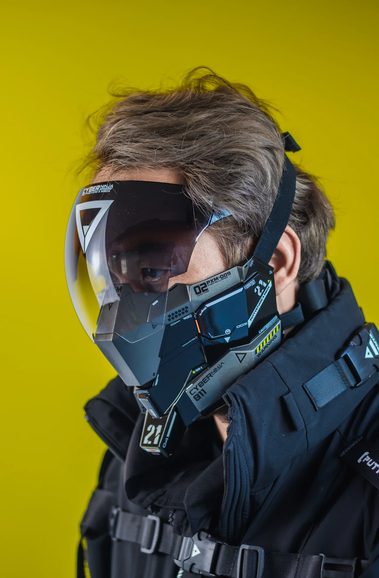 Techwear Gray Cyberpunk Mask