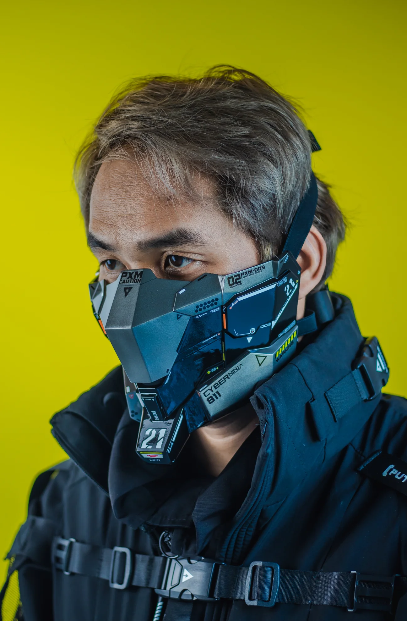 Techwear Gray Cyberpunk Mask