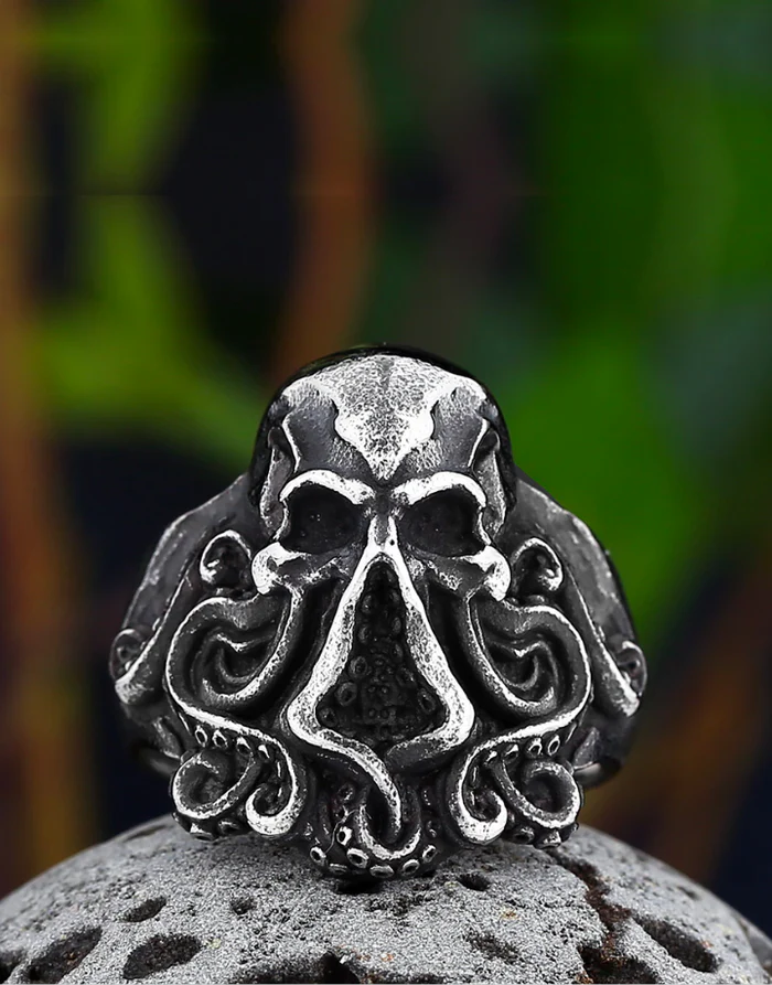 Techwear Octopus Skull Ring
