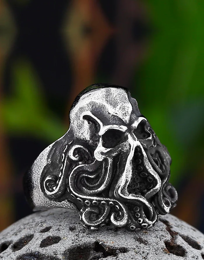 Techwear Octopus Skull Ring
