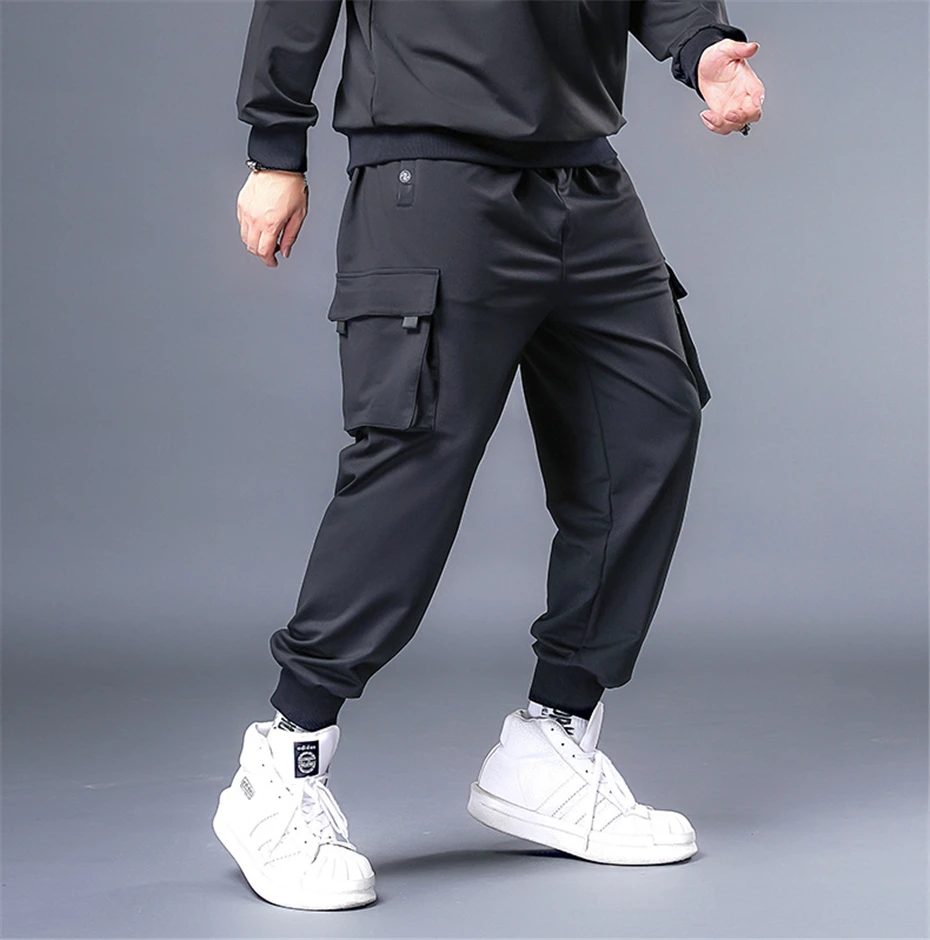Techwear Baggy Cargo Pants