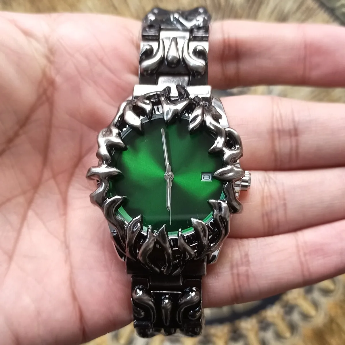 Techwear Claw Watch