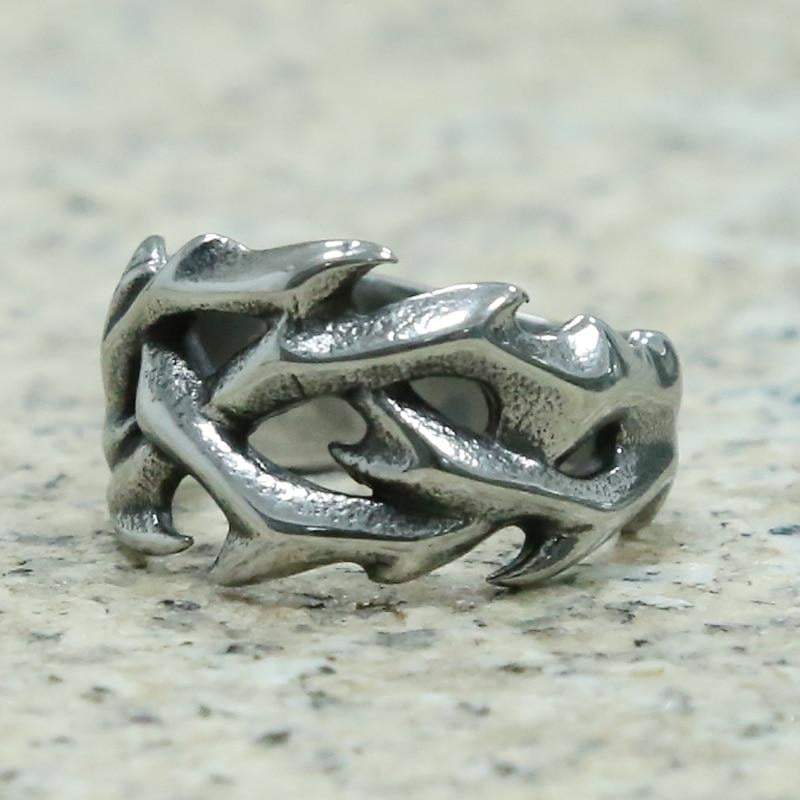Techwear Thorn Ring